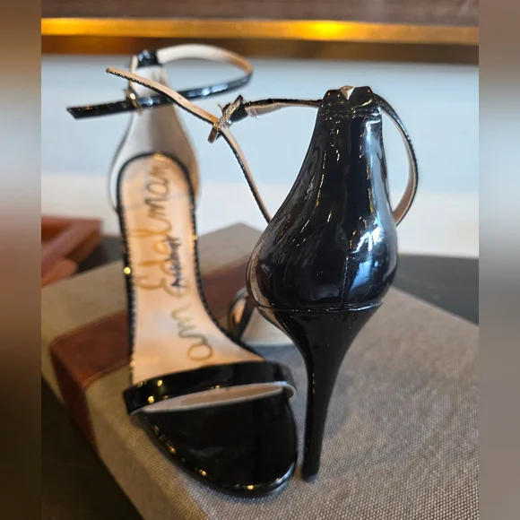 Black Patent Leather Stiletto Heels - Picture 4 of 7